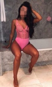 konyaescortolivia-3-179x300 konyaescortolivia-3-179x300 Konya Escort Bayan Esmer Güzeli Olivia