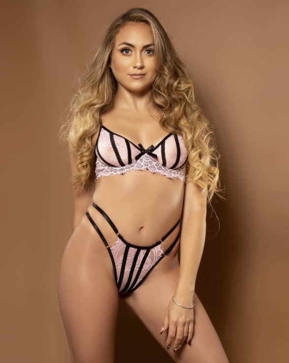 konyaescortasli-3 konyaescortasli-3 Konya Escort Kızlar Arasında En Ateşlisi Escort Aslı