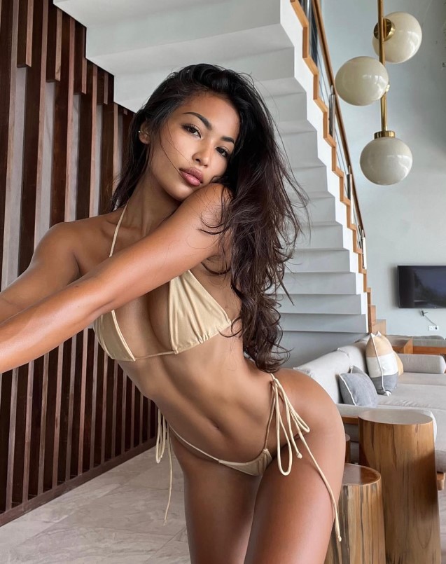 escortmelda-2 escortmelda-2 Konya Arabada Görüşen Escort Melda Arka Koltukta Harika Fantaziler Yaşayalım