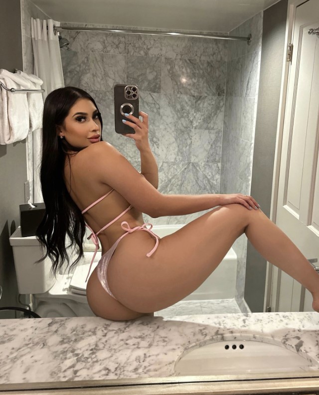 escortsuna-3 escortsuna-3 Konya Selçuklu Escort Suna Keyifli Bir Gün İçin Randevu Alın