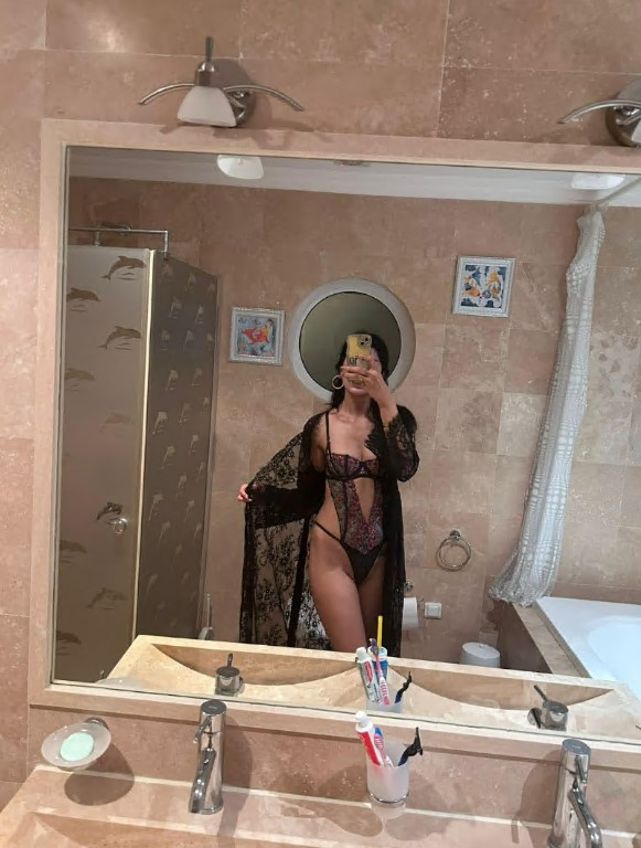 konyaescortece-1 konyaescortece-1 Konya Escort Ece Evlere Otellere Apartlara Geliyorum